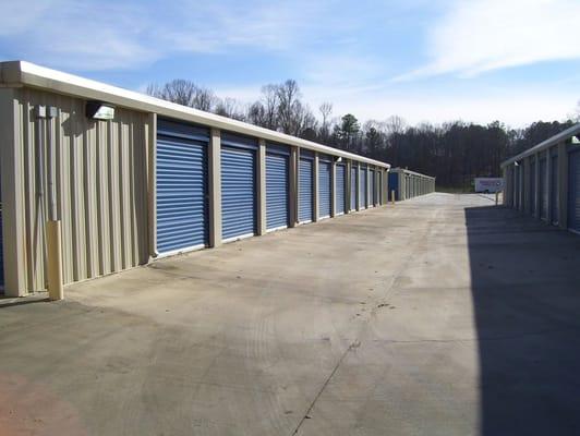 Paved, Lighted, Clean, Secure Storage in Calhoun, GA