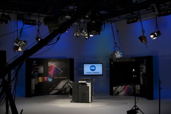 A cost-effective set for Konica Minolta training videos.