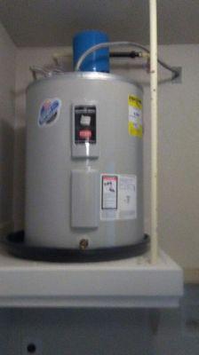 We install new electric or natural gas water heaters .