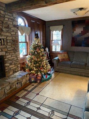 Cozy living room with fire place.