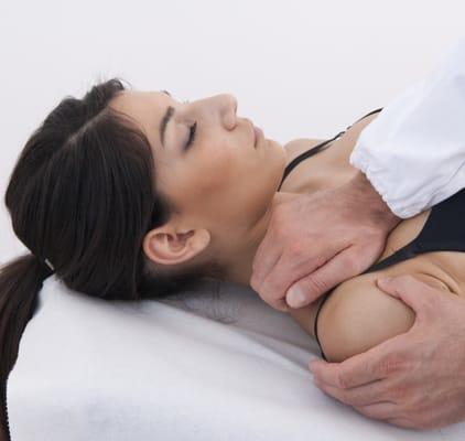 Dr. Morrison uses Applied Kinesiology to treat shoulder conditions.