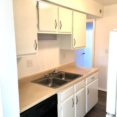 2 BEDROOM KITCHEN 2