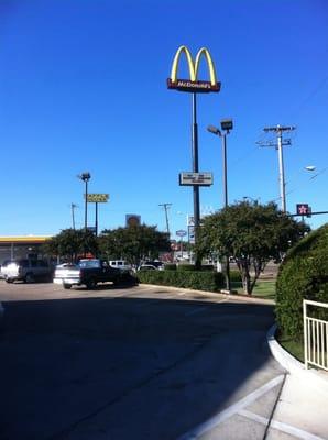 McDonalds: Pearson & Riverwood