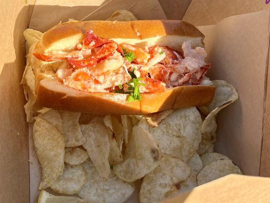 Lobster roll