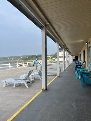 Rooms that look out to the ocean. And the open deck between the rooms and ocean view.