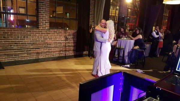 Couples first dance