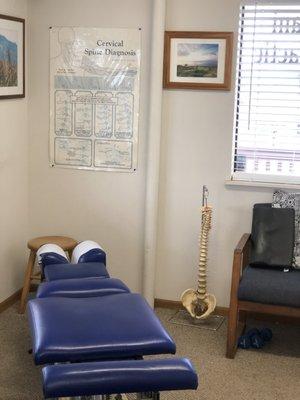 One of 3 treatment rooms at Pukalani Chiropractic