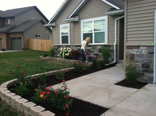 Let Our Family Create The Yard Of Your Dreams!