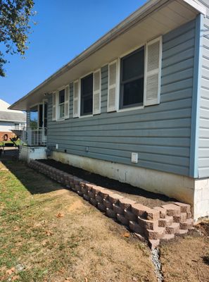 Ukie Retaining Walls