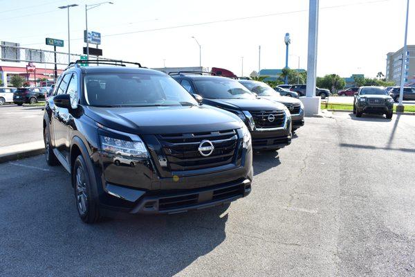 Gulfport Nissan: Your Locally Owned Nissan Dealership on the Gulf Coast | Gulfport, MS | New Car Inventory | Nissan Pathfinders | Browse SUV