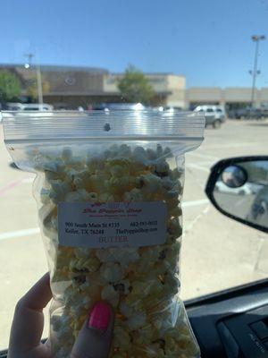 Popcorn complements of The Poppin Shop (Keller, TX)