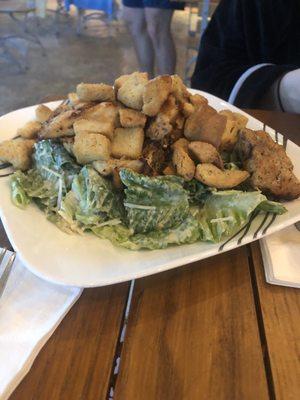 Caesar salad with chicken