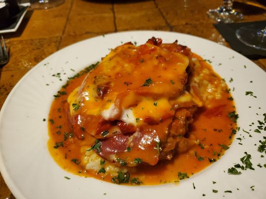 Veal Saltondano with risotto