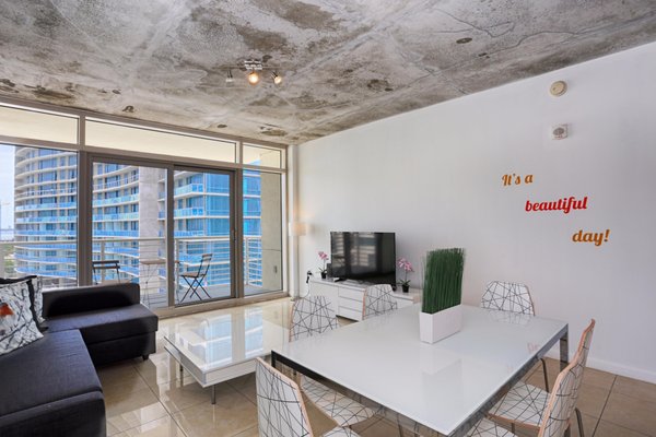 One Bedroom/ One Bathroom Apartment in Midtown/Miami