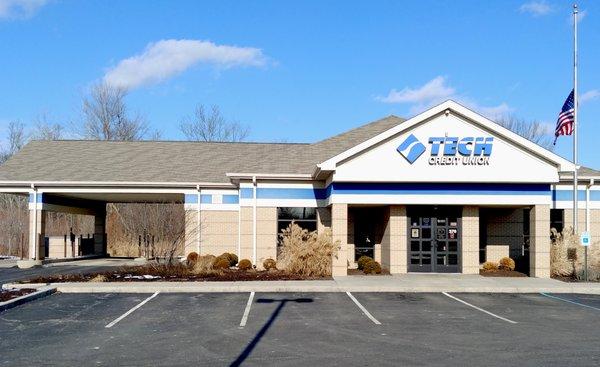 Outside view of Tech Credit Union in Valparaiso, IN.