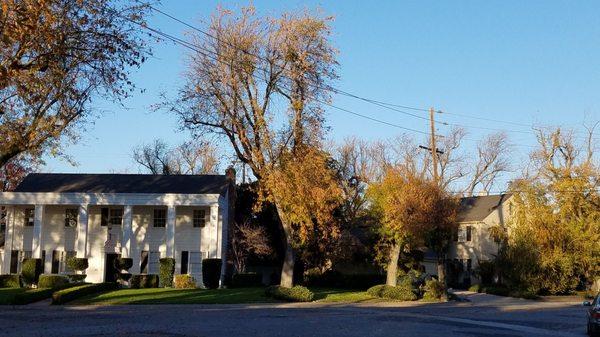 Homes around American Legion park