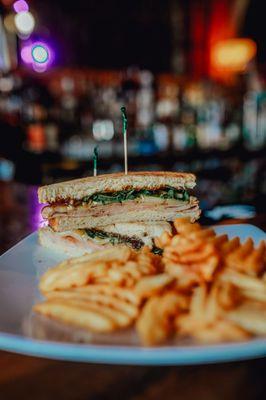 TURKEY BRIE FIG
TOASTED BRIE, ARUGULA, HOUSE MADE FIG JAM