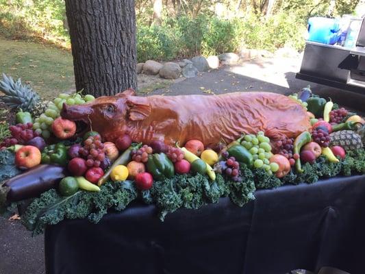 Pig roast fully dressed