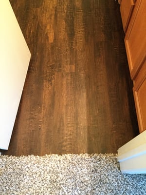 Carpet & Vinyl Wood Flooring