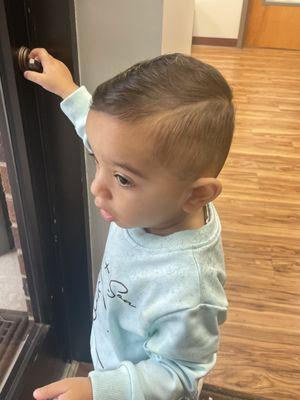 Kid's Haircut