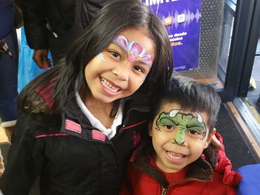 Face painting kids in Manhattan, Queens, Brooklyn, Bronx, Staten Island and tristate area.  Happy kids with face paint! Sheila Jordan Art