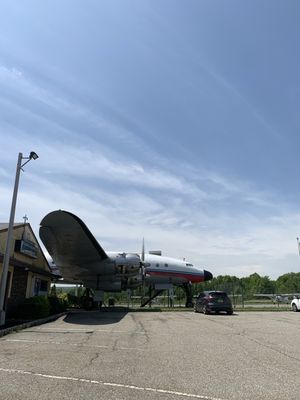 This Lockheed Constellation is their classroom for ground school. How dope is that?