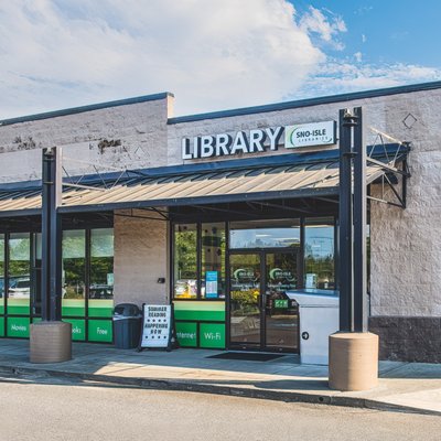 Lakewood/Smokey Point Library