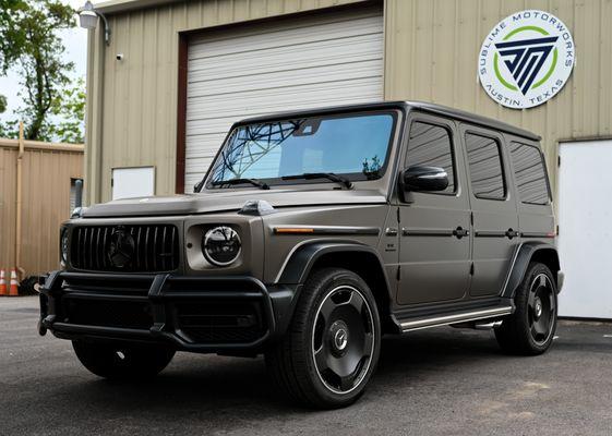 Maintenance wash for this G Wagon.