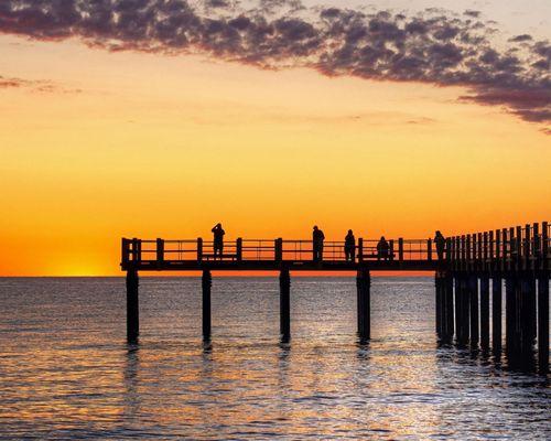 Oak Bluff's Fishing Pier