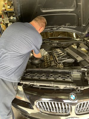 2003 BMW Z4 roadster complete tune up and replacing valve cover gaskets