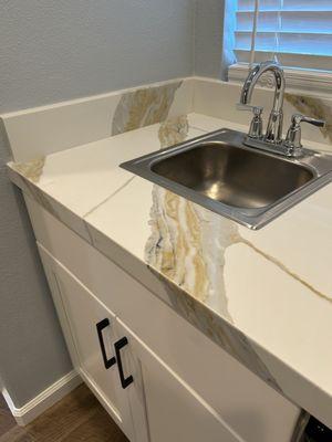 Quartz counter and sink!