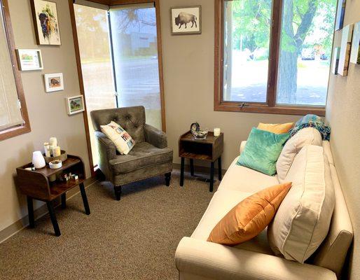 Four Points Loveland therapy room