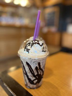 Cookies and Cream Ice Blended drink