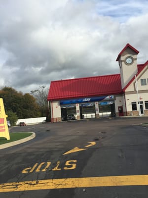 Express Care Valvoline of Attleborough -- 100 Washington Street / Route 1, Attleborough           Storefront