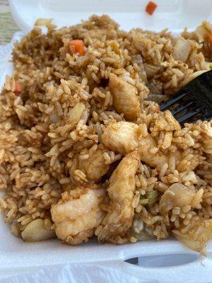 Combo Fried rice: chicken, shrimp and extra onions.