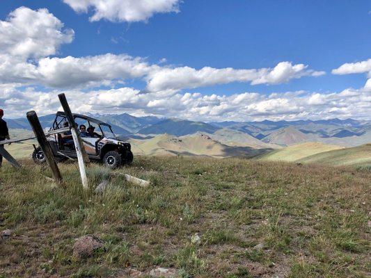 Let Ryan take you into the beautiful country outside of Bellevue, Idaho. Great views, great equipment, and great guide!