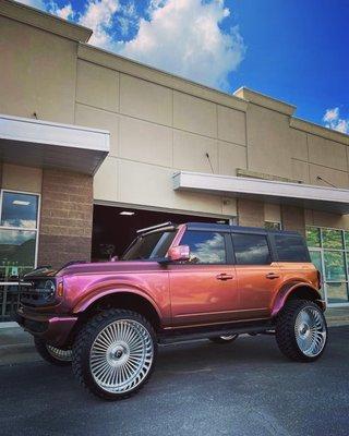 Bronco Wrap