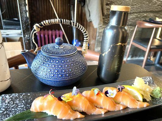 Nicely plated salmon sushi