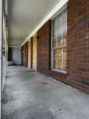 2 apartments boarded up