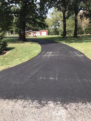 Asphalt Paving Company, Driveways, Parking Lot Paving, Asphalt Seal Coating, Line Striping, Parking Blocks, Bollards