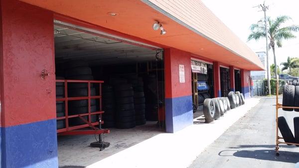 Very professional and friendly tire mechanic shop. They have plenty of parking and treat you like family. This is my favorite tire shop!