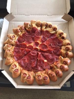 Hot dog pizza