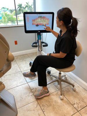 Dr Rojas - iTero Digital Scanner - Platinum Plus Invisalign Provider