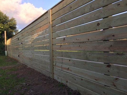 Wooden Fence -Cerca de madera