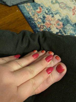 Toes are suppose to be the same color.  Only the big toe is--the other look much lighter in shade.