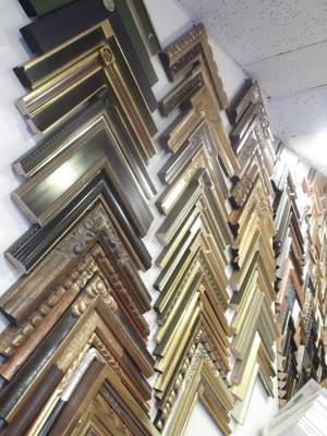 Newman Gallery and Custom Frames