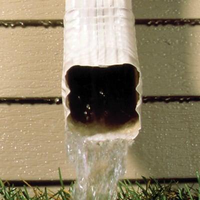 The exclusive SUPERSPOUT™ allows a home's rain-carrying system to maximize draining potential.