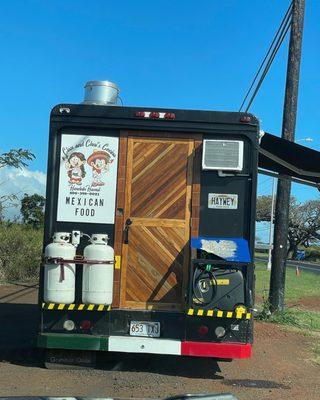 The back side of the truck  being Latina as soon as I saw the license plate on the top right I Lol'd right away