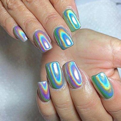 Holographic chrome nails