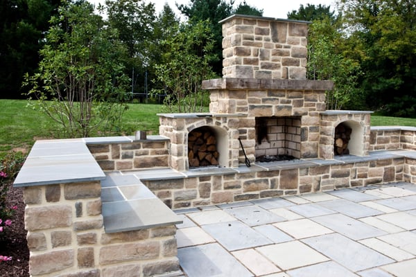 Pappas Landcare and Construction utilized stone veneer to create this beautiful outdoor fireplace.